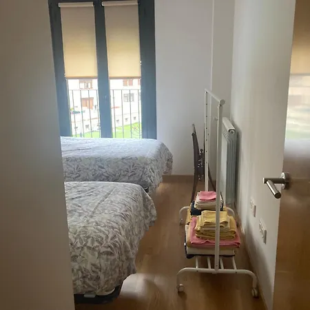 Modern & Cosy In Pyrenees Spain Appartement *