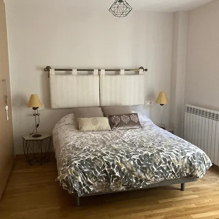 Modern & Cosy In Pyrenees Spain